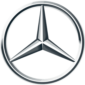Mercedes-Benz fejegység és multimédia
