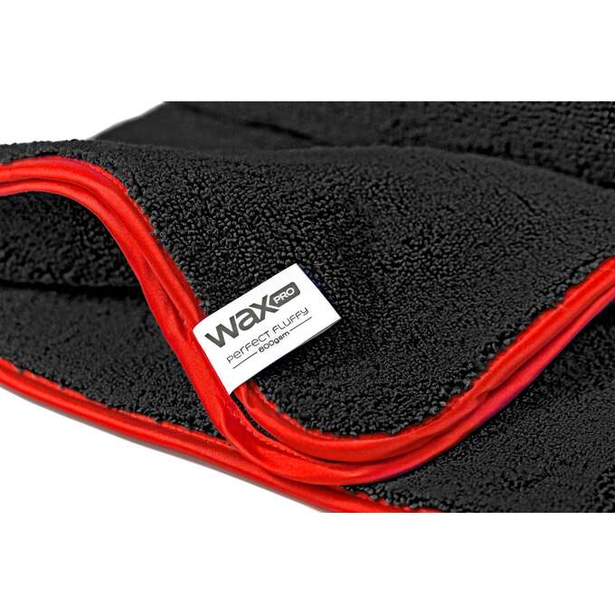 WaxPRO Perfect Fluffy Dryer piros szegélye közelről