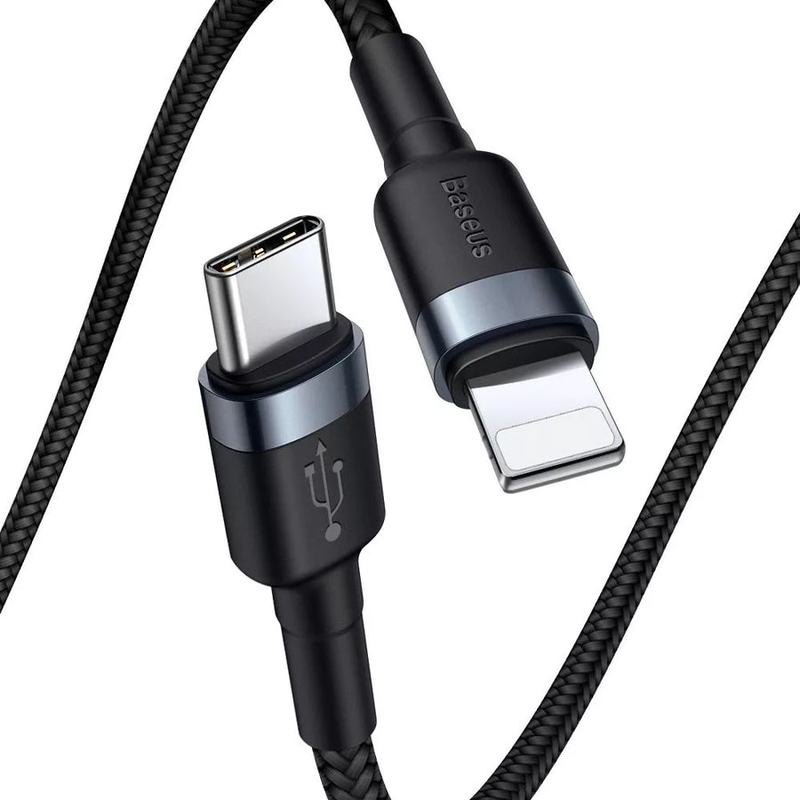 Baseus Cafule USB-C és Lightning csatlakozó közelről