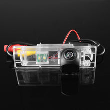 Kép betöltése a Galérianézegetőbe, BMW 1 series 120i 640i F12 F13 Z4 E89 E81 E87 135i F20 F21 FullHD 1080P Tolatókamera - TopNAVI