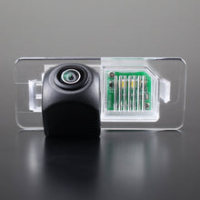 Kép betöltése a Galérianézegetőbe, BMW E38 E39 E46 E60 E61 E65 E66 E90 E91 E92 X3 X4 X5 X6 FullHD 1080P Tolatókamera - TopNAVI