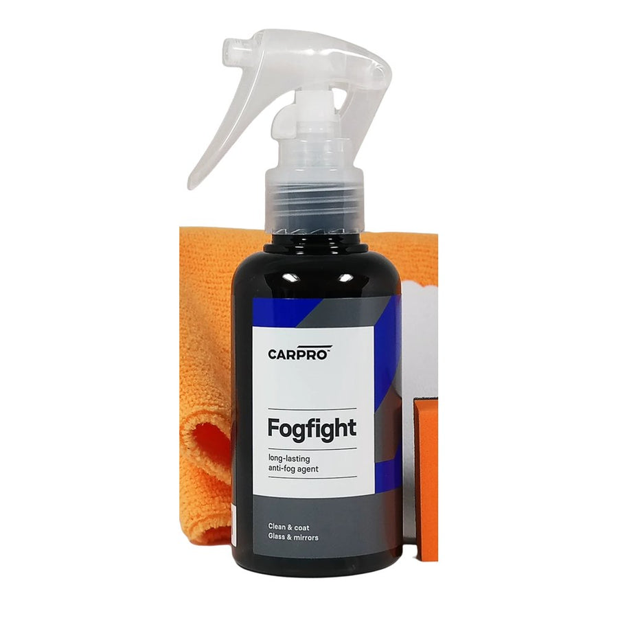 CarPro FogFight 100 ml párásodásgátló spray flakon közelről