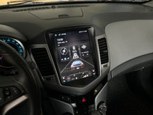 Kép betöltése a Galérianézegetőbe, Chevrolet Cruze 2008 - 2014 9.7&quot; Tesla Style Android Multimédia fejegység autórádió, hifi, rádió és fejegység nagy kijelzővel, CarPlay, Android autó, Wifi és Bluetooth támogatással,
