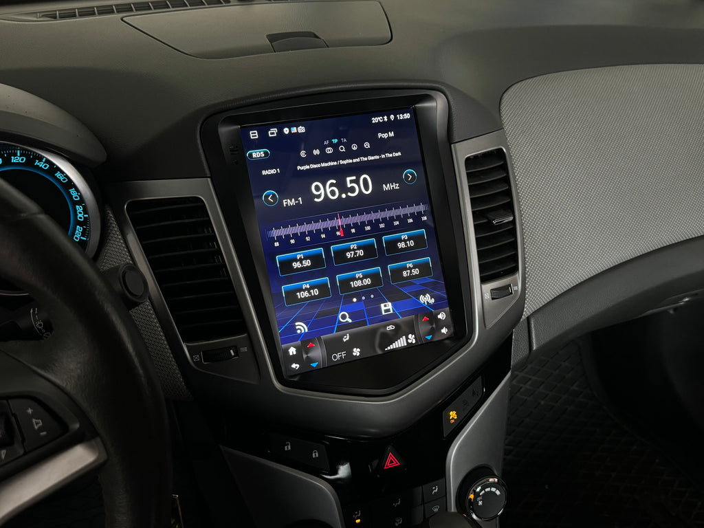 Chevrolet Cruze 2008 - 2014 9.7" Tesla Style Android Multimédia fejegység autórádió, hifi, rádió és fejegység nagy kijelzővel, CarPlay, Android autó, Wifi és Bluetooth támogatással,