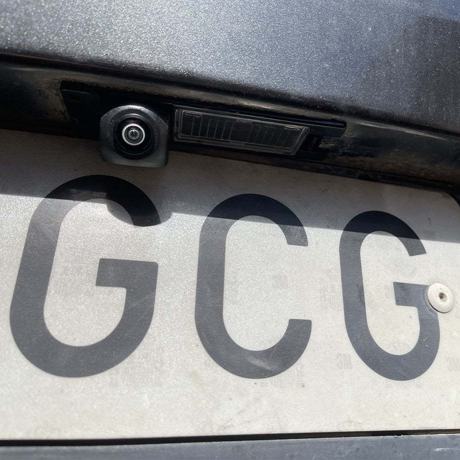 FIAT Grande FullHD 1080P Tolatókamera - TopNAVI