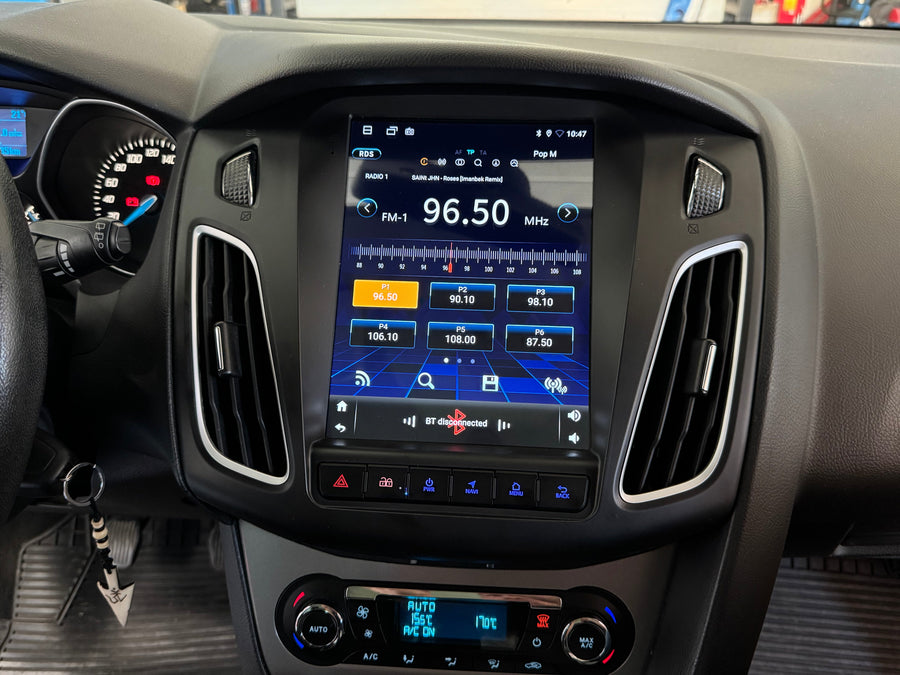Ford Focus 3 "Tesla Style" 2012 - 2017 9.7" Android Multimédia fejegység - TopNAVI