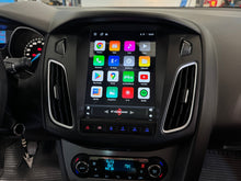 Kép betöltése a Galérianézegetőbe, Ford Focus 3 &quot;Tesla Style&quot; 2012 - 2017 9.7&quot; Android Multimédia fejegység - TopNAVI