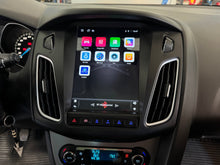 Kép betöltése a Galérianézegetőbe, Ford Focus 3 &quot;Tesla Style&quot; 2012 - 2017 9.7&quot; Android Multimédia fejegység - TopNAVI