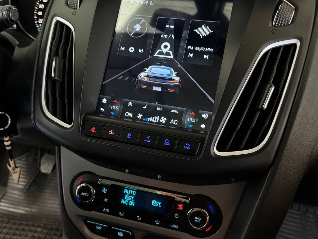 Ford Focus 3 "Tesla Style" 2012 - 2017 9.7" Android Multimédia fejegység - TopNAVI