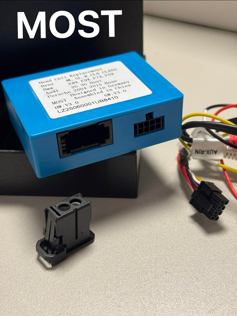 Mercedes - Benz Optikai átalakító dekóder autórádió, hifi, rádió és fejegység nagy kijelzővel, CarPlay, Android autó, Wifi és Bluetooth támogatással,