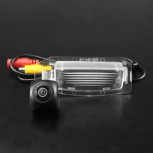 Kép betöltése a Galérianézegetőbe, Mitsubishi i - MiEV 5D Hatch FullHD 1080P Tolatókamera - TopNAVI