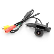 Kép betöltése a Galérianézegetőbe, Mitsubishi Jin Xuan (ASX) 2011 - 2014 FullHD 1080P Tolatókamera - TopNAVI