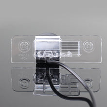 Kép betöltése a Galérianézegetőbe, Skoda Octavia 2008 - 2015 FullHD 1080P Tolatókamera - TopNAVI