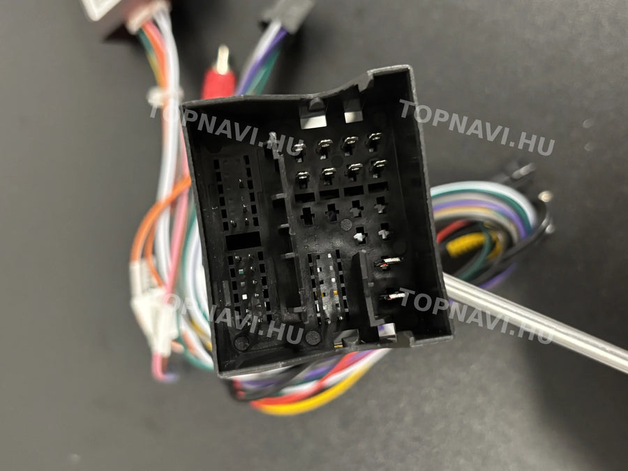 Seat Leon Mk3 2012- 2020 9" Android multimédia autórádió érintőkijelzős fejegység - Csatlakozó