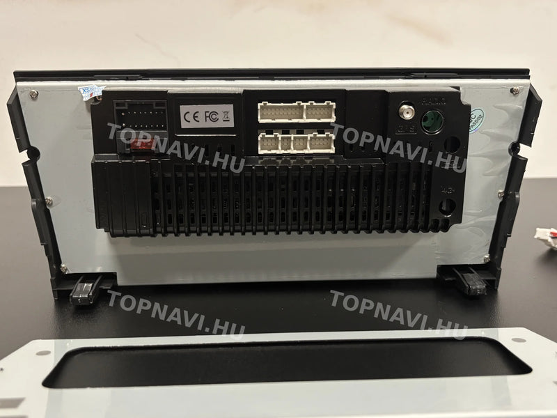 BMW E90 E91 E92 E93 2005–2012 7" Android multimédia autórádió érintőkijelzős fejegység - hátulja