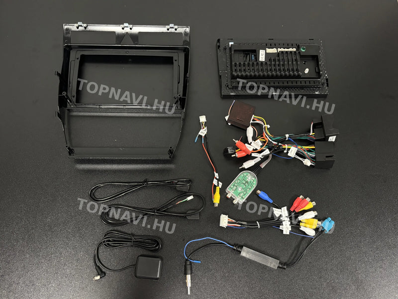 Audi A6 C5 1997–2004 9" Android multimédia autórádió érintőkijelzős fejegység - hátulja