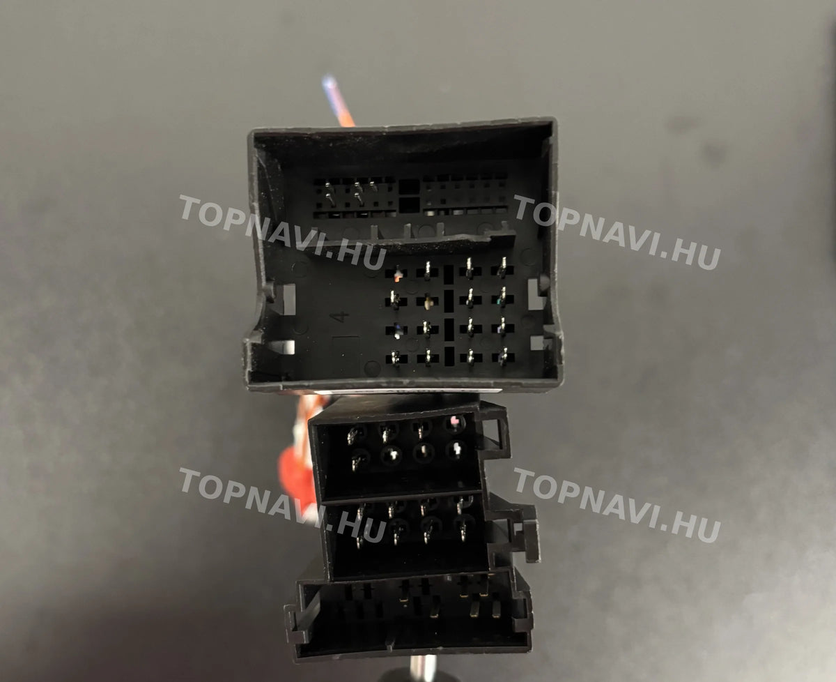 Audi A6 C5 1997–2004 9" Android multimédia autórádió érintőkijelzős fejegység - Csatlakozó