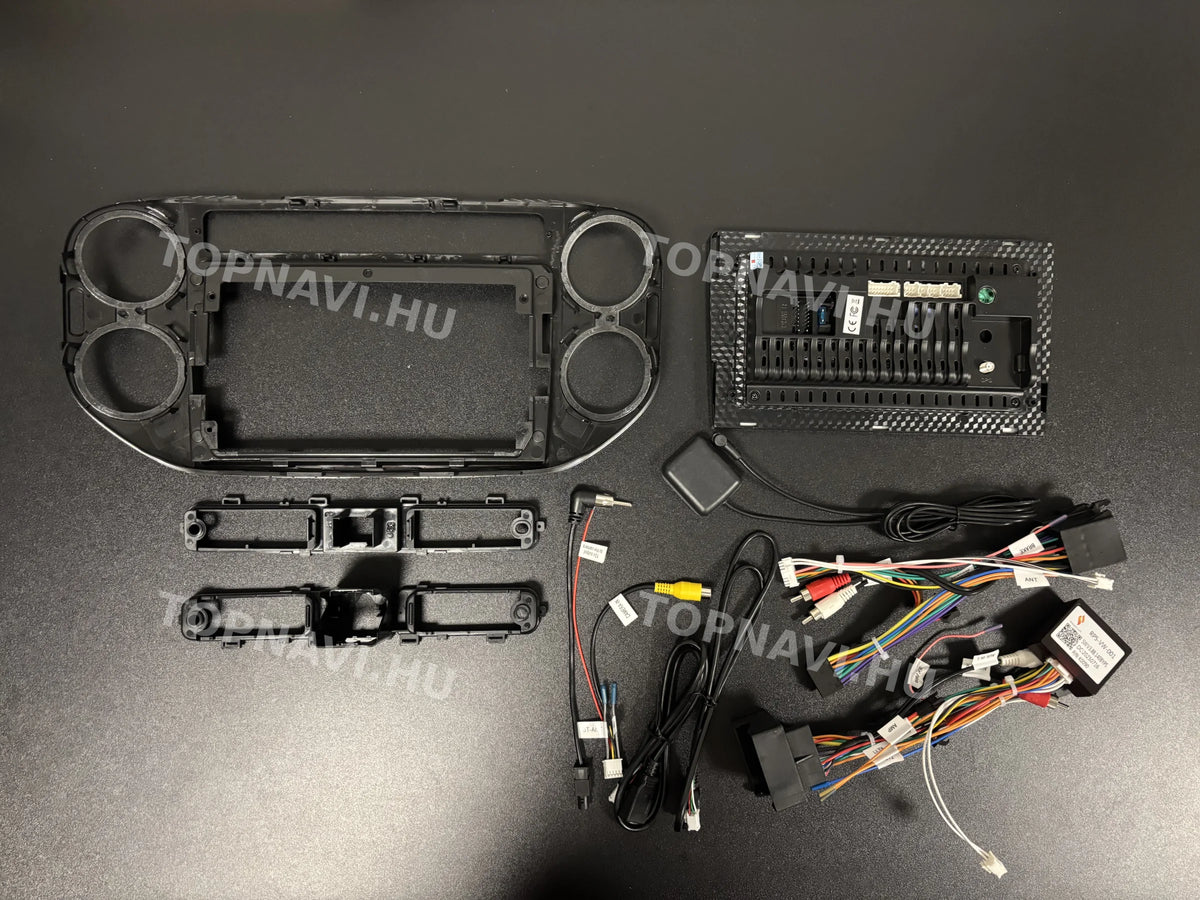 Volkswagen Tiguan 2007- 2016, Golf Plus 2004- 2014 9" Android Multimédia fejegység - Hátulja