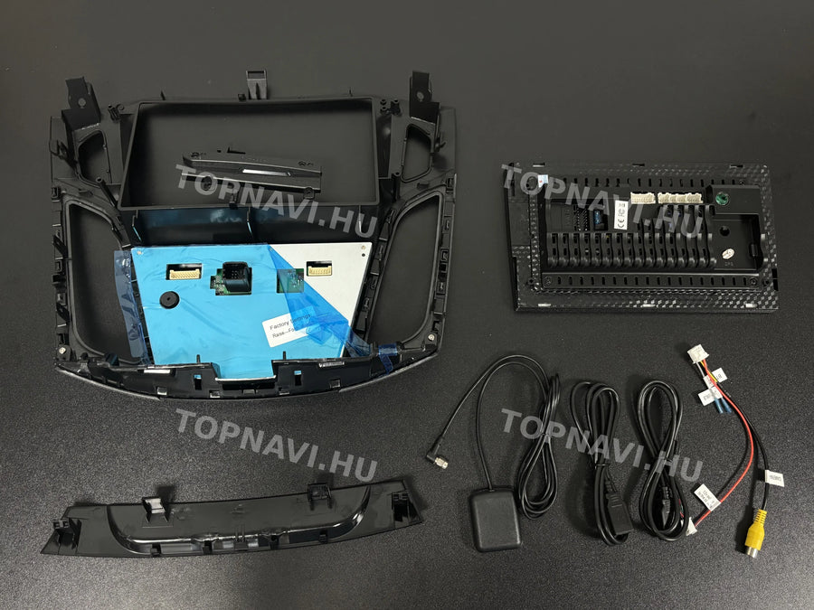 Ford Focus 3 2011- 2018 9" Android multimédia autórádió érintőkijelzős fejegység - Hátulja