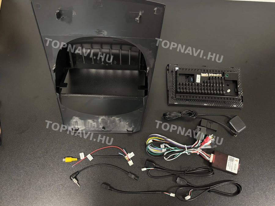 Ford Fiesta MK7 2009-2017 9" Android multimédia autórádió érintőkijelzős fejegység - Hátulja