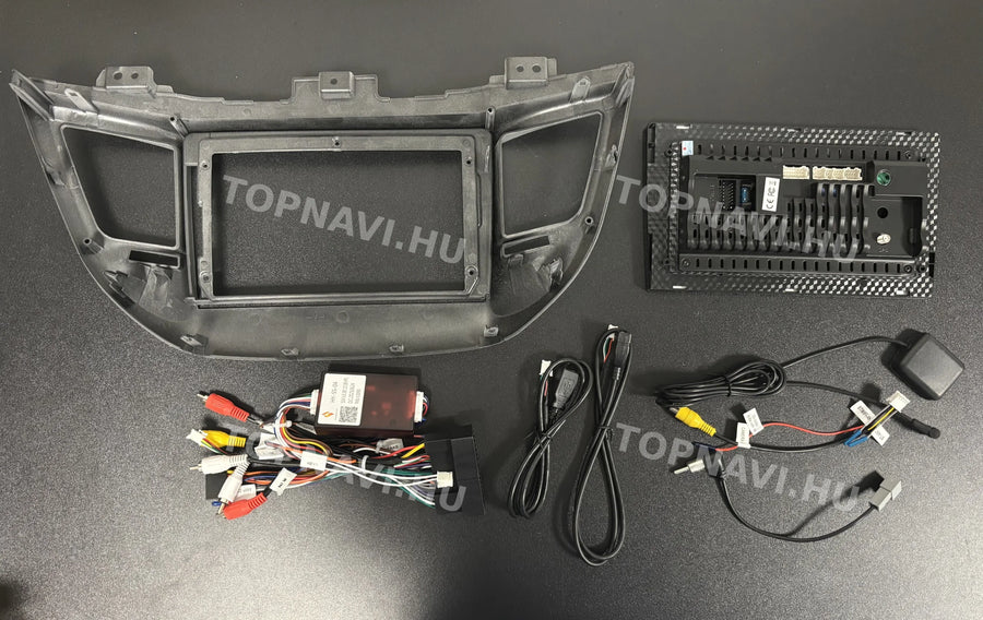 Hyundai Tucson 3 2015- 2019 9" Android multimédia autórádió érintőkijelzős fejegység - Hátulja