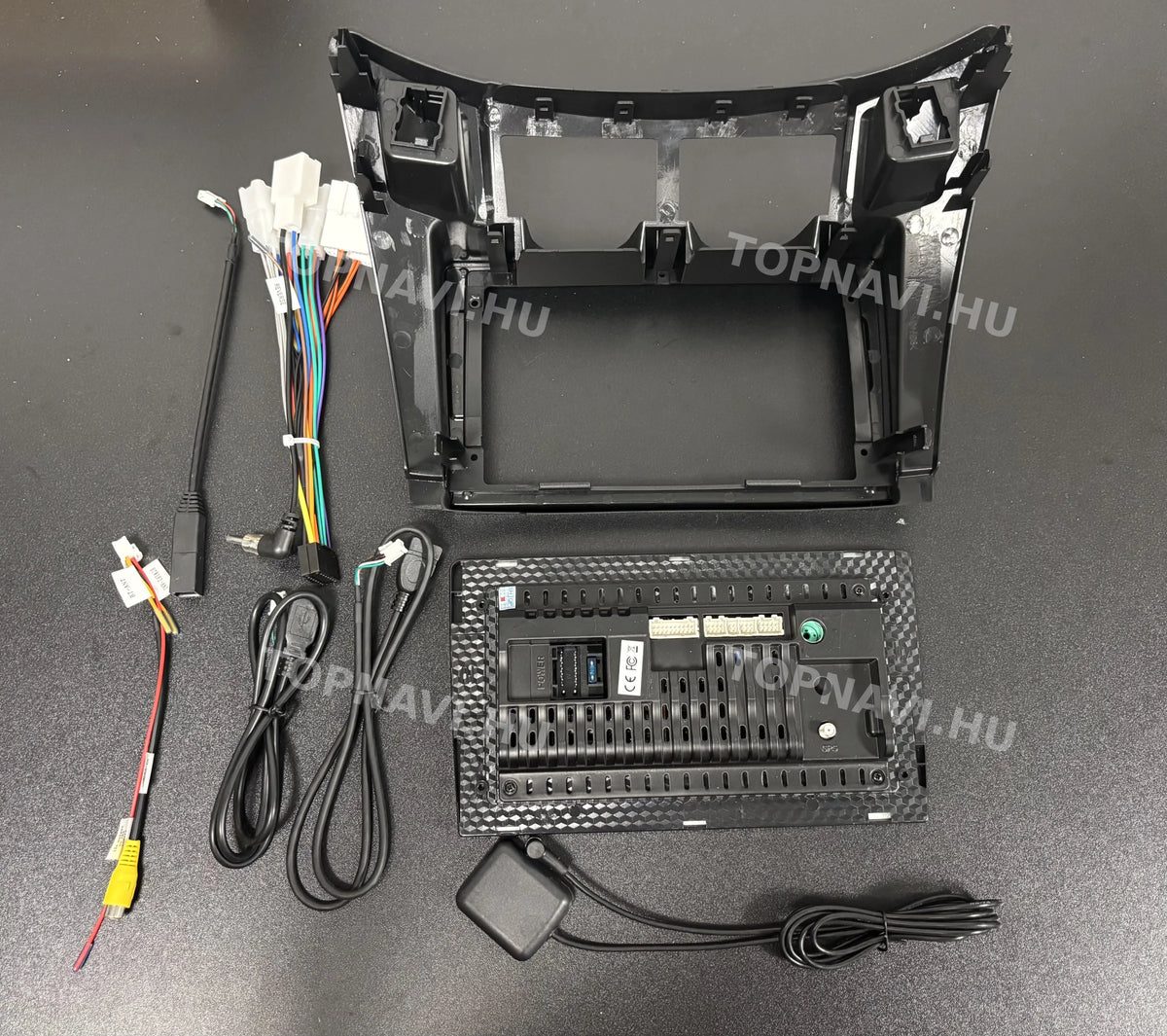 Toyota Yaris 2 2005- 2011 9" Android Multimédia fejegység - Hátulja