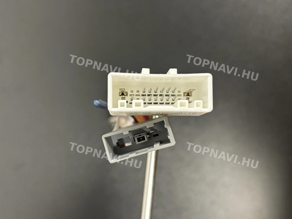 Nissan Navara 2006- 2012 9" Android Multimédia fejegység - Csatlakozó