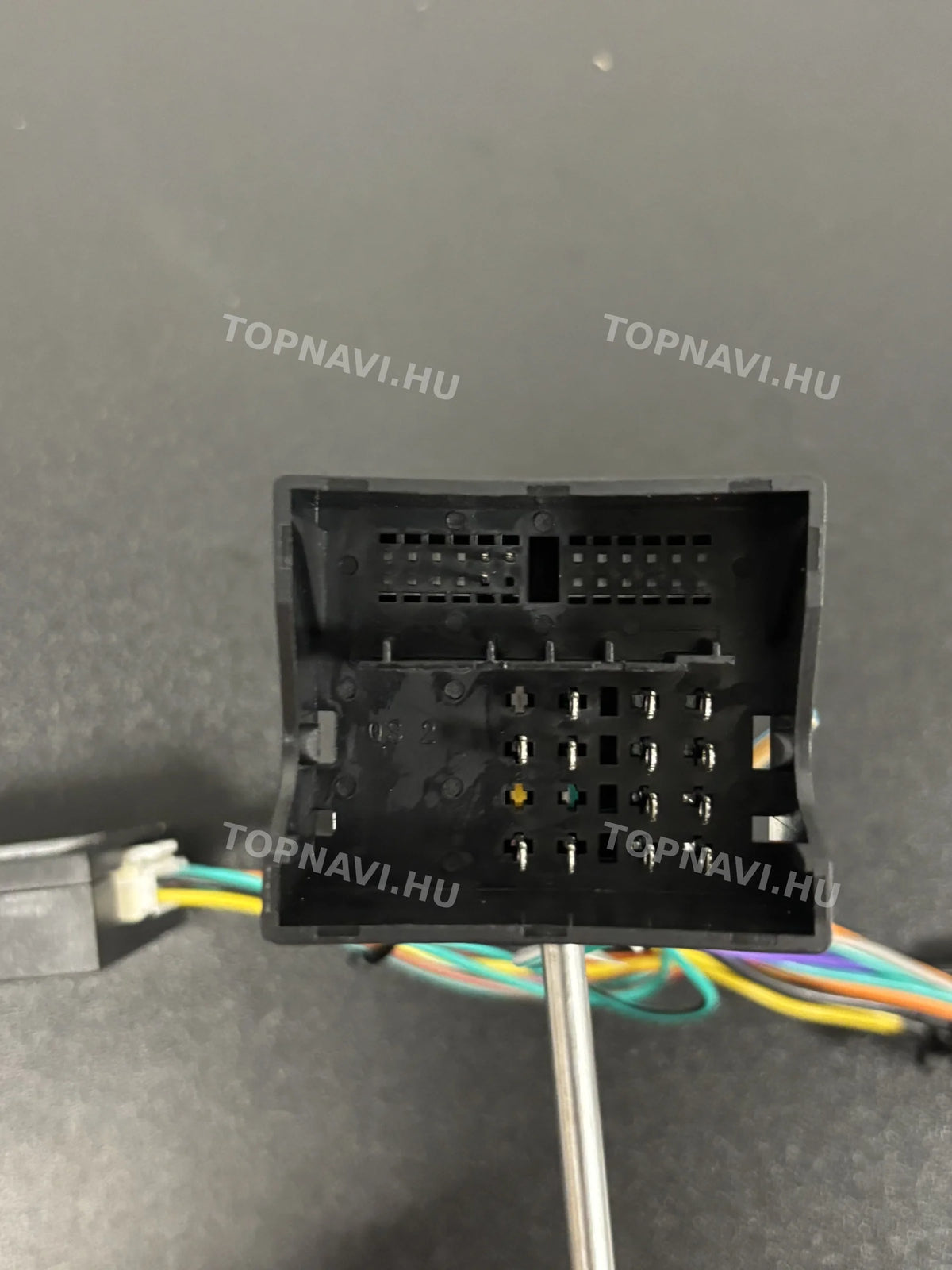 BMW E81 E82 E87 E88 2004–2011 9" Android multimédia autórádió érintőkijelzős fejegység - Csatlakozó
