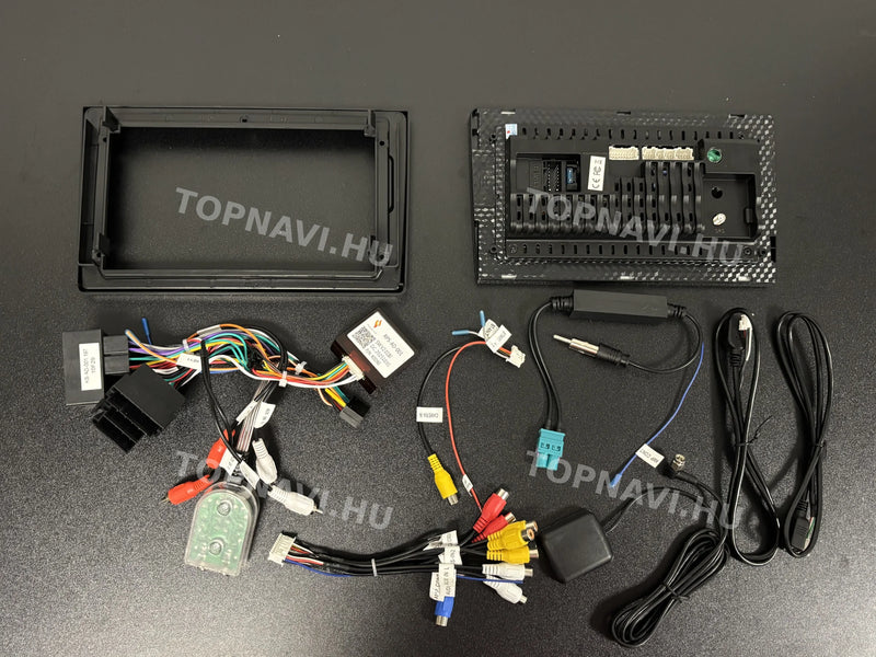 Audi A4 B6 B7 2002–2012 9" Android multimédia autórádió érintőkijelzős fejegység - hátulja