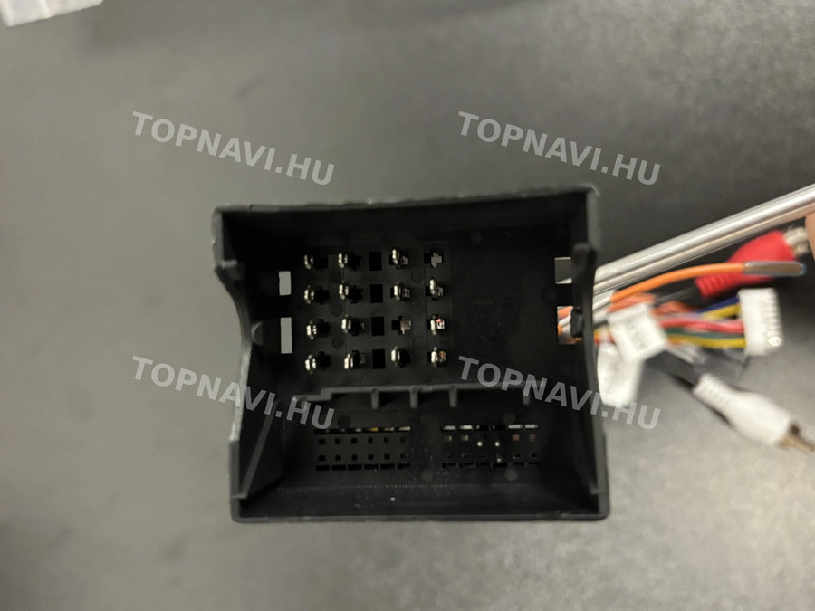 Opel Astra, Vectra, Zafira, Corsa, Meriva Szürke 7" Android multimédia autórádió érintőkijelzős fejegység - Csatlakozó