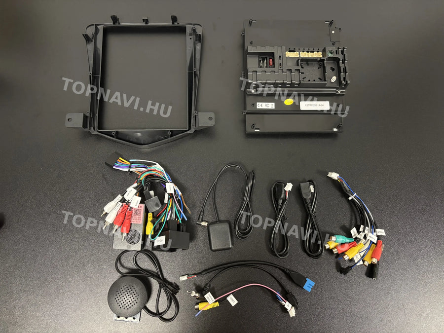Chevrolet Cruze 2008-2014 9.7" Tesla Style Android multimédia autórádió érintőkijelzős fejegység - Hátulja