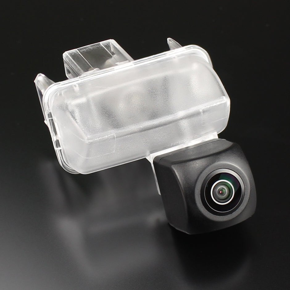 Volkswagen Passat 2011 FullHD 1080P Tolatókamera - TopNAVI