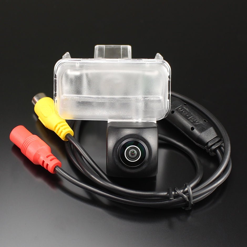 Volkswagen Passat 2011 FullHD 1080P Tolatókamera - TopNAVI