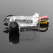 Kép betöltése a Galérianézegetőbe, Volkswagen Passat Polo Sedan Bora Gran Santana Lavida Sagitar FullHD 1080P Tolatókamera - TopNAVI