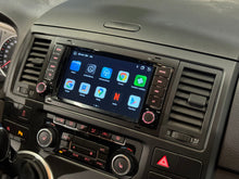 Kép betöltése a Galérianézegetőbe, Volkswagen Touareg 2002 - 2010, Transporter 2003 - 2014, Multivan 2003 - 2014 7&quot; Android Multimédia fejegység autórádió, hifi, rádió és fejegység nagy kijelzővel, CarPlay, Android autó, Wifi és Bluetooth támogatással,